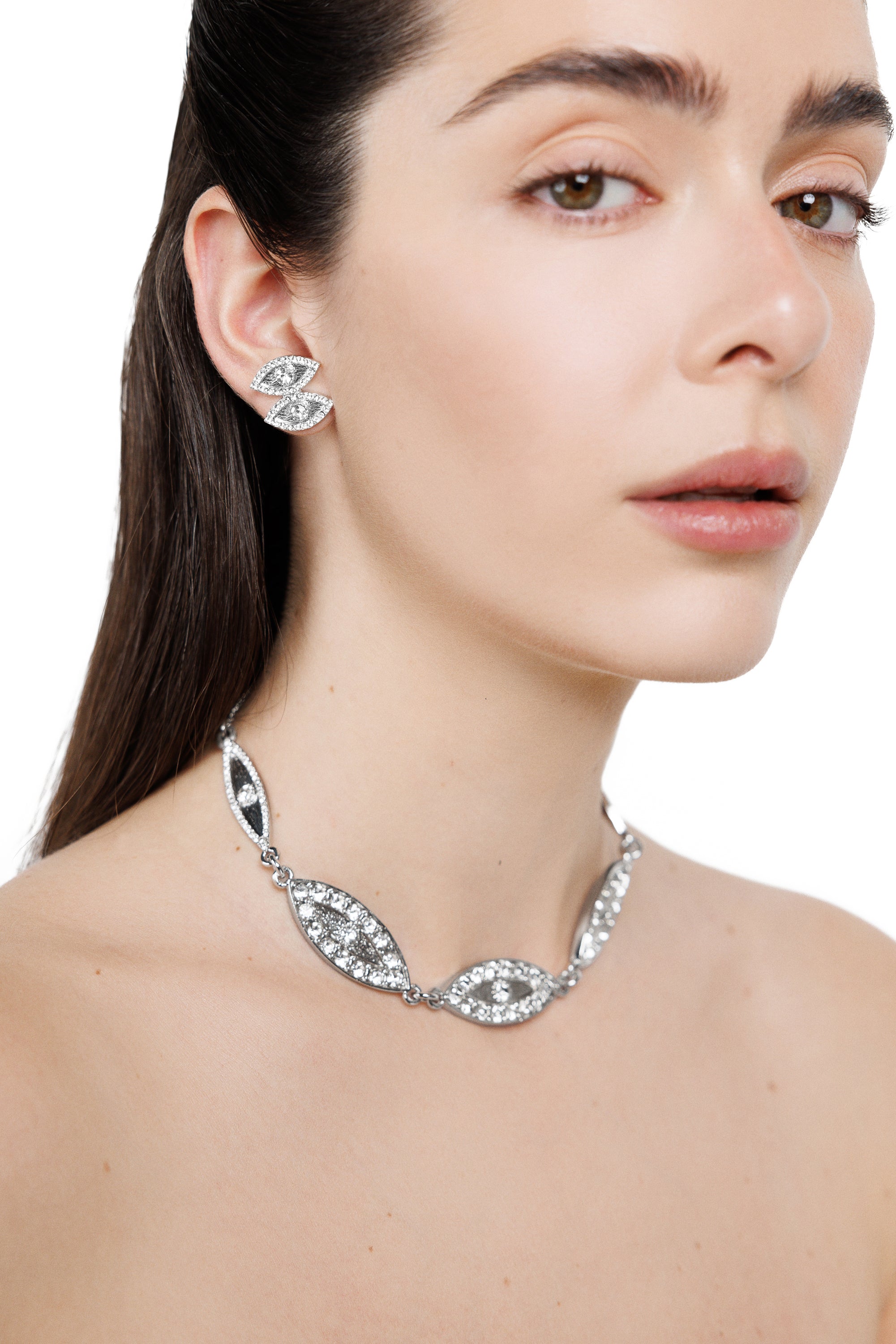 EYES ON ME NECKLACE