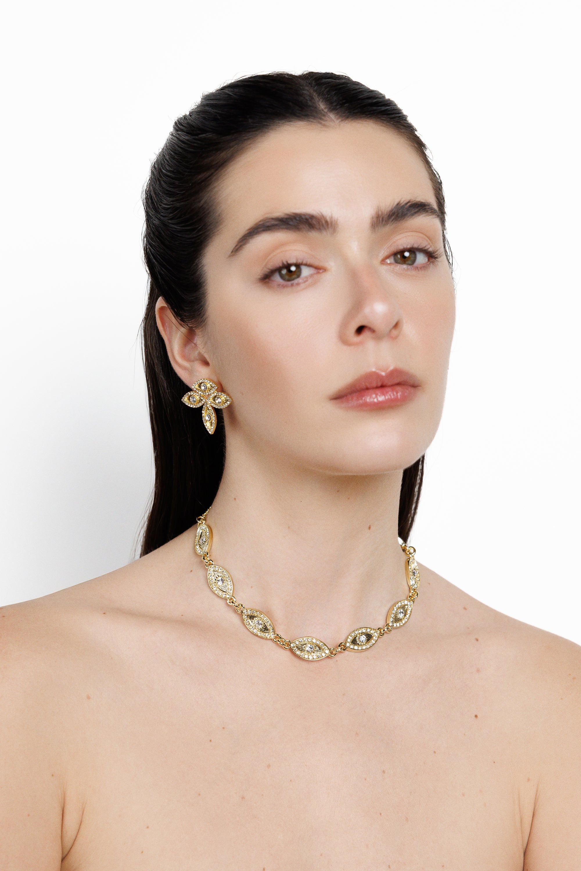 DOUBLE TAKE NECKLACE