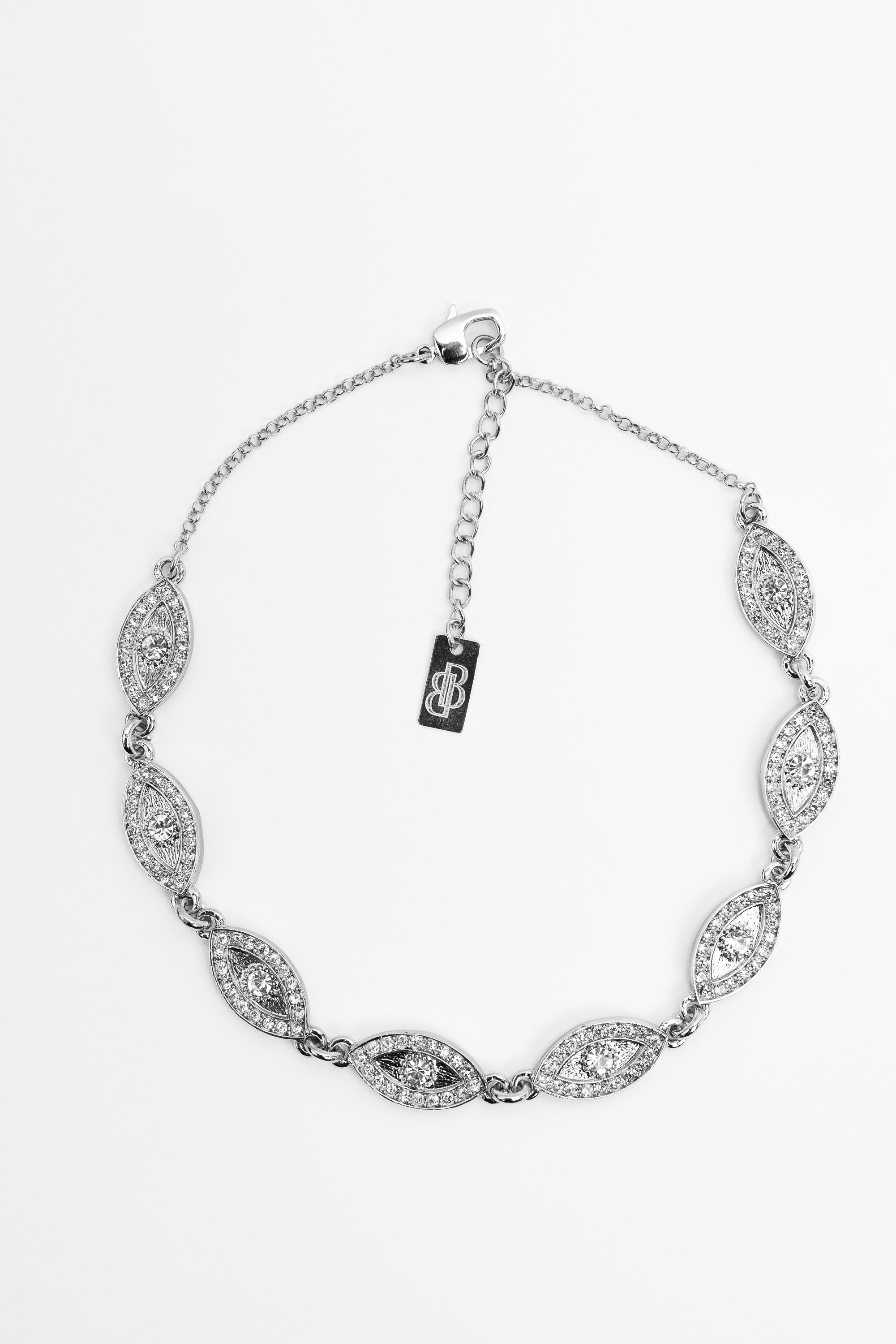 DOUBLE TAKE NECKLACE